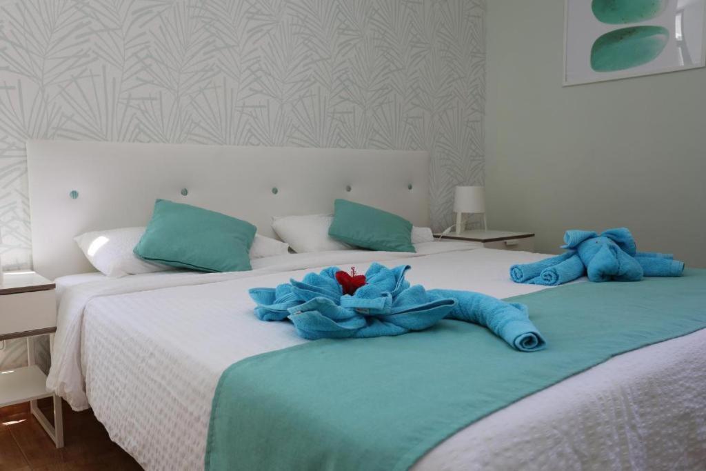 Apartamentos Halley Puerto Rico  Buitenkant foto
